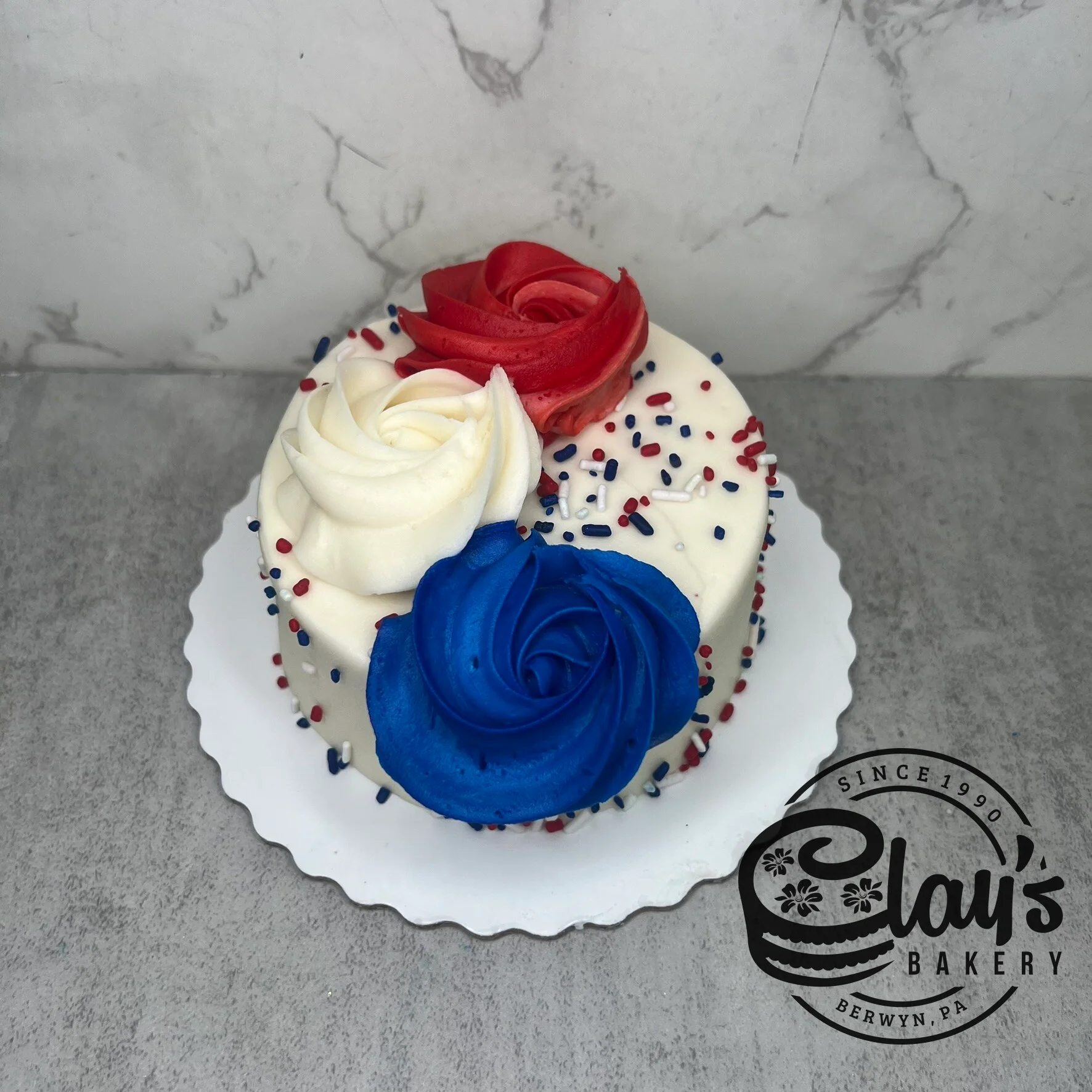 4" Lunchbox Bento Cake (4th of July) - Image 10