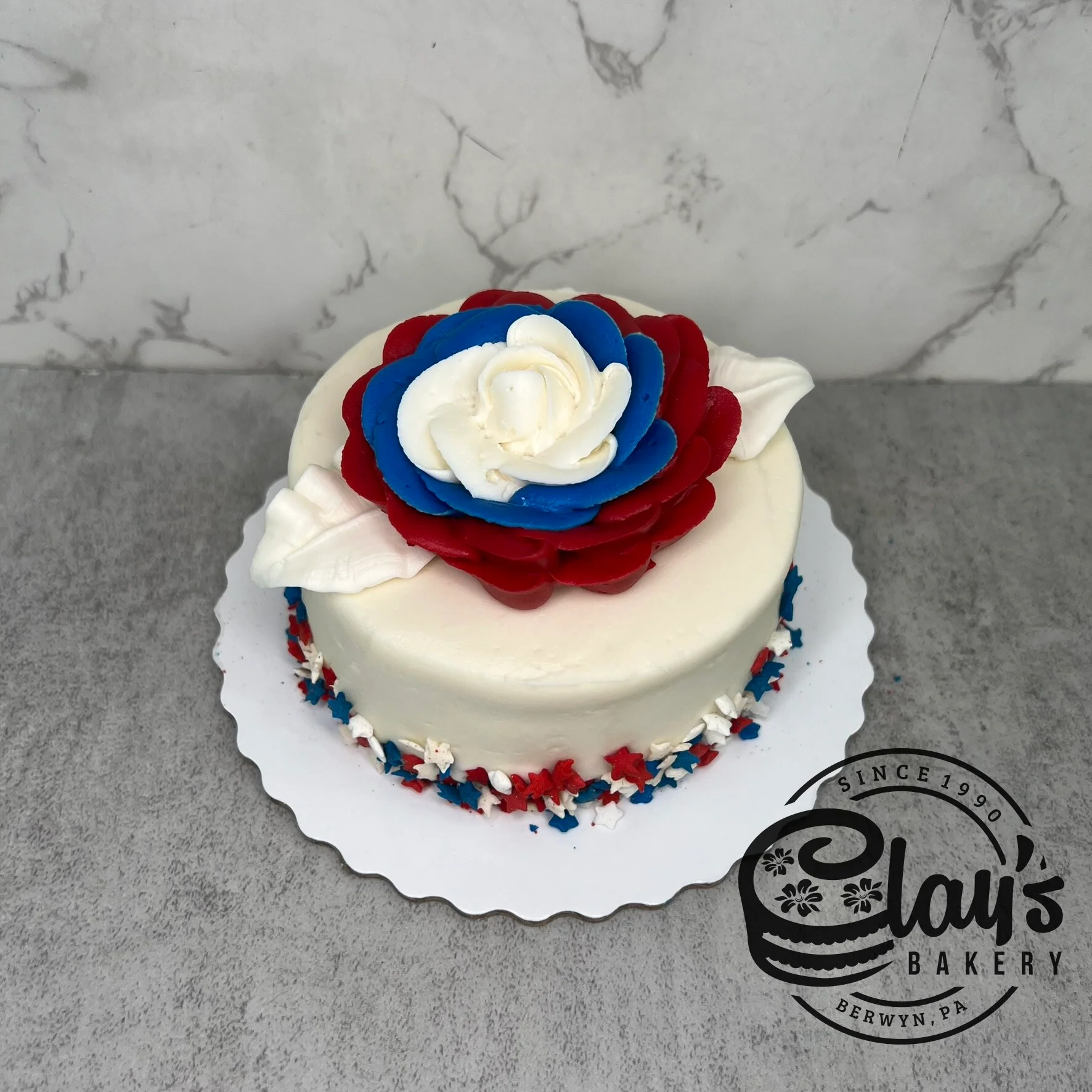 4" Lunchbox Bento Cake (4th of July) - Image 3
