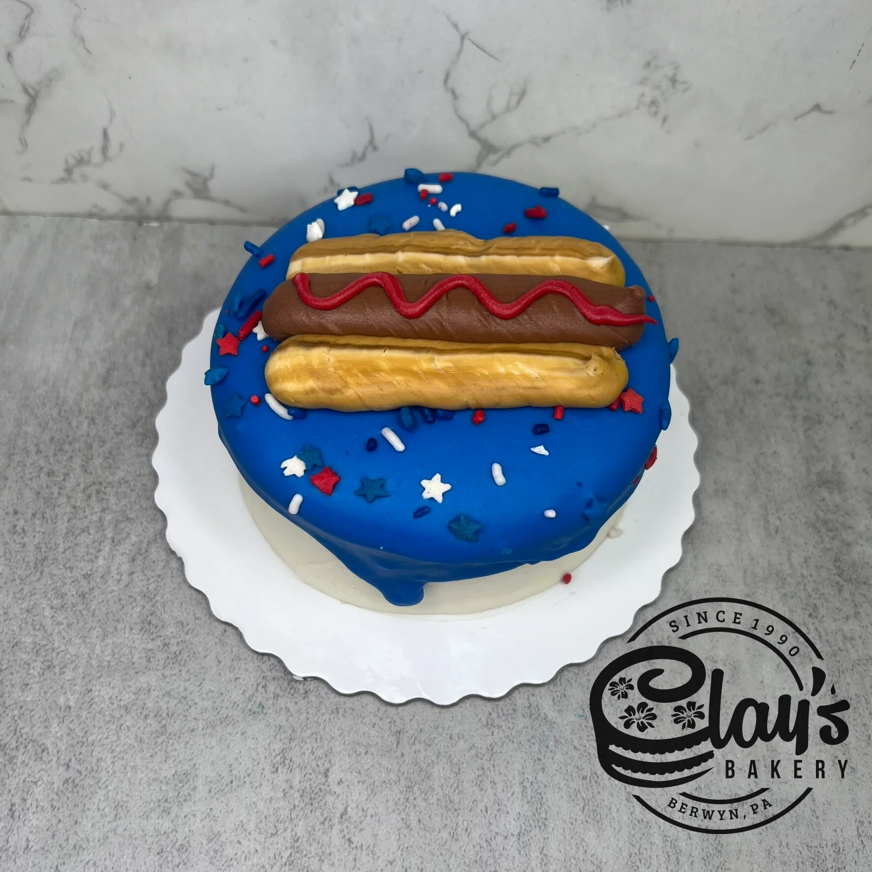 4" Lunchbox Bento Cake (4th of July) - Image 7
