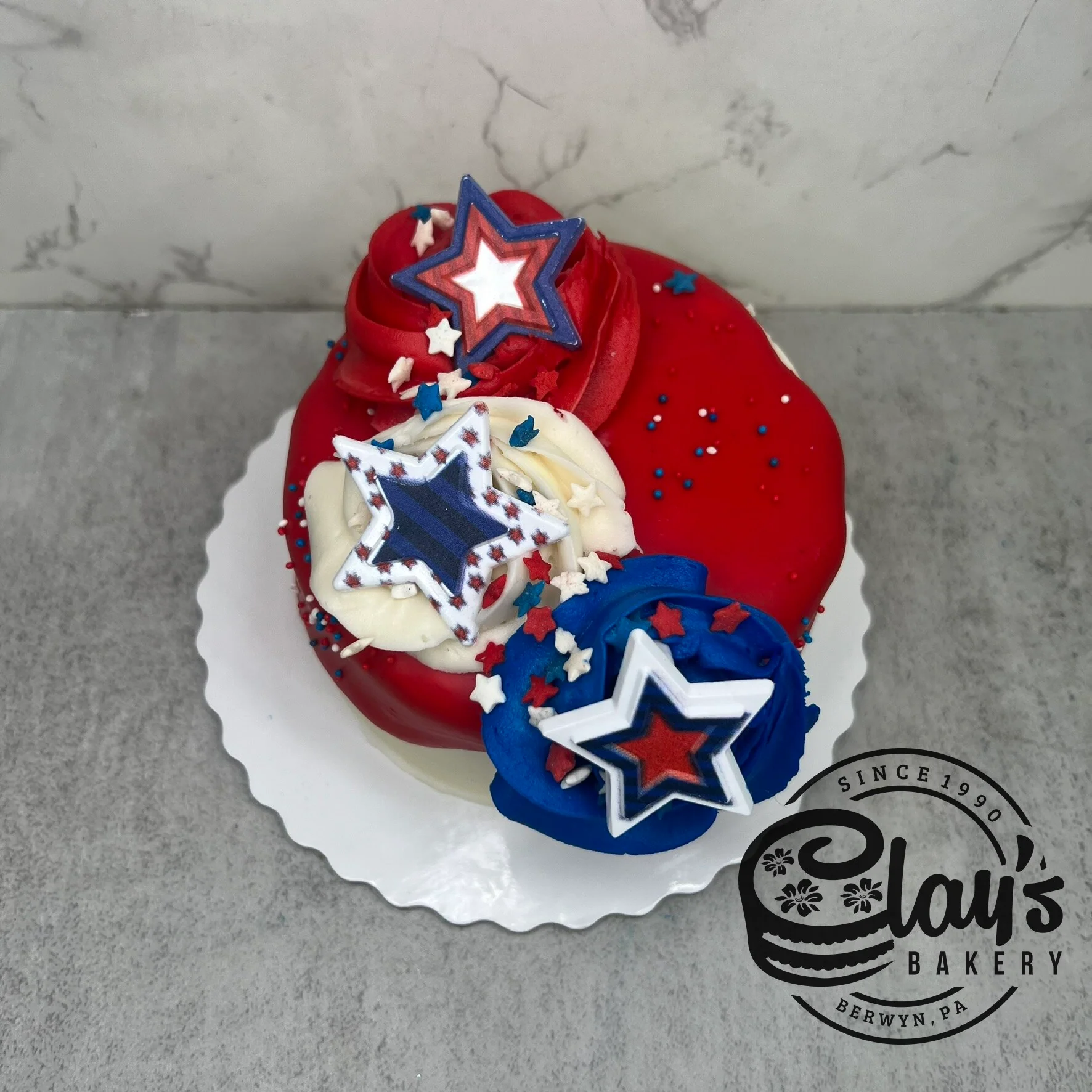 4" Lunchbox Bento Cake (4th of July) - Image 8