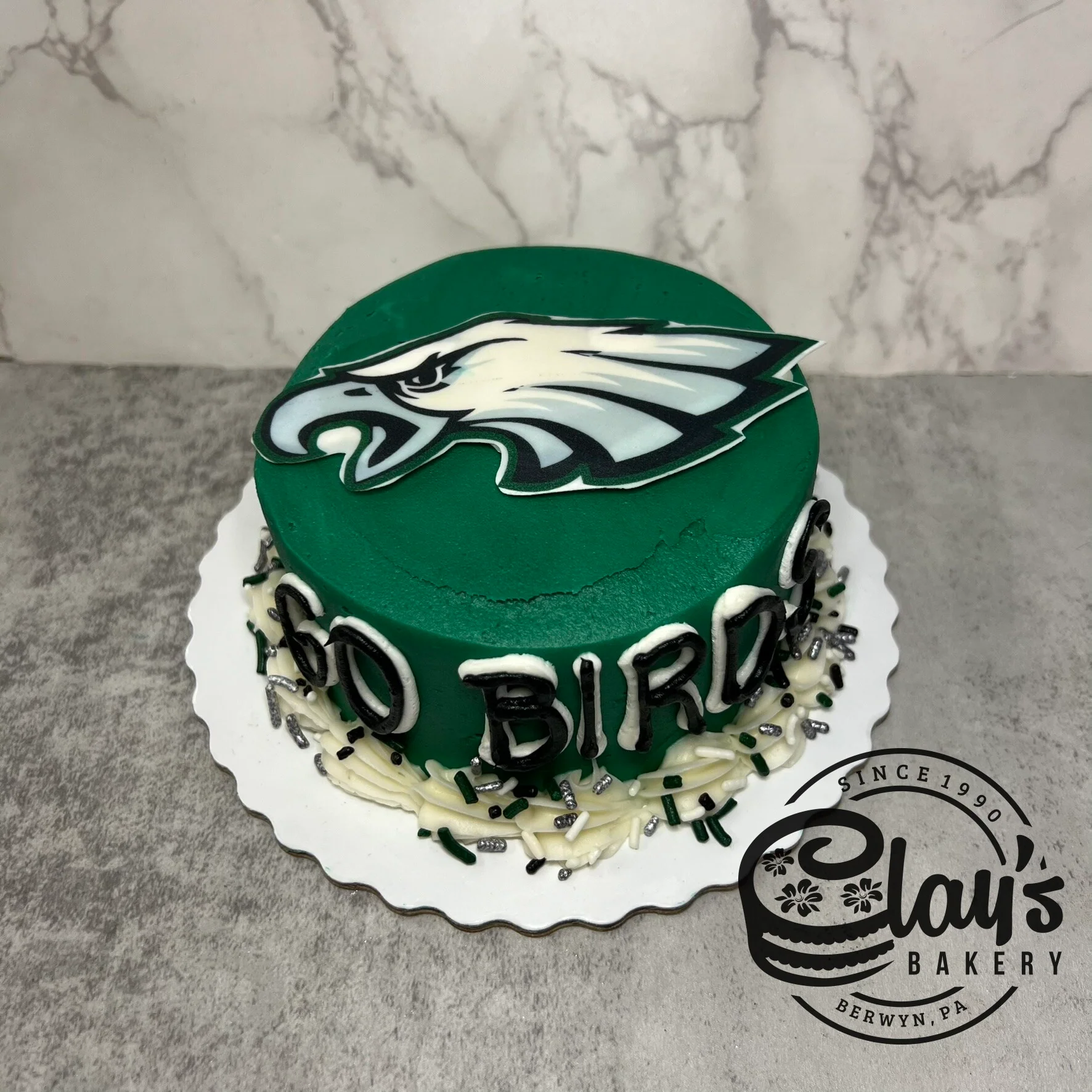 4" Lunchbox Bento Cake (Eagles Football) - Image 5
