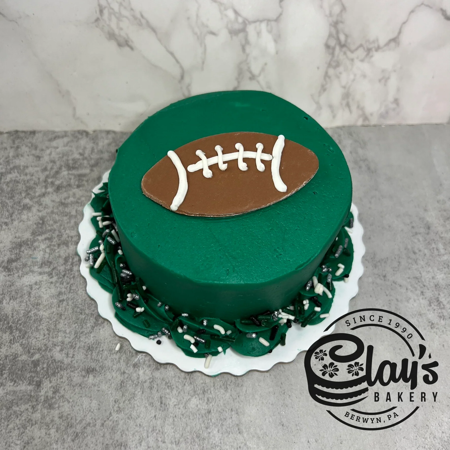 4" Lunchbox Bento Cake (Eagles Football) - Image 6
