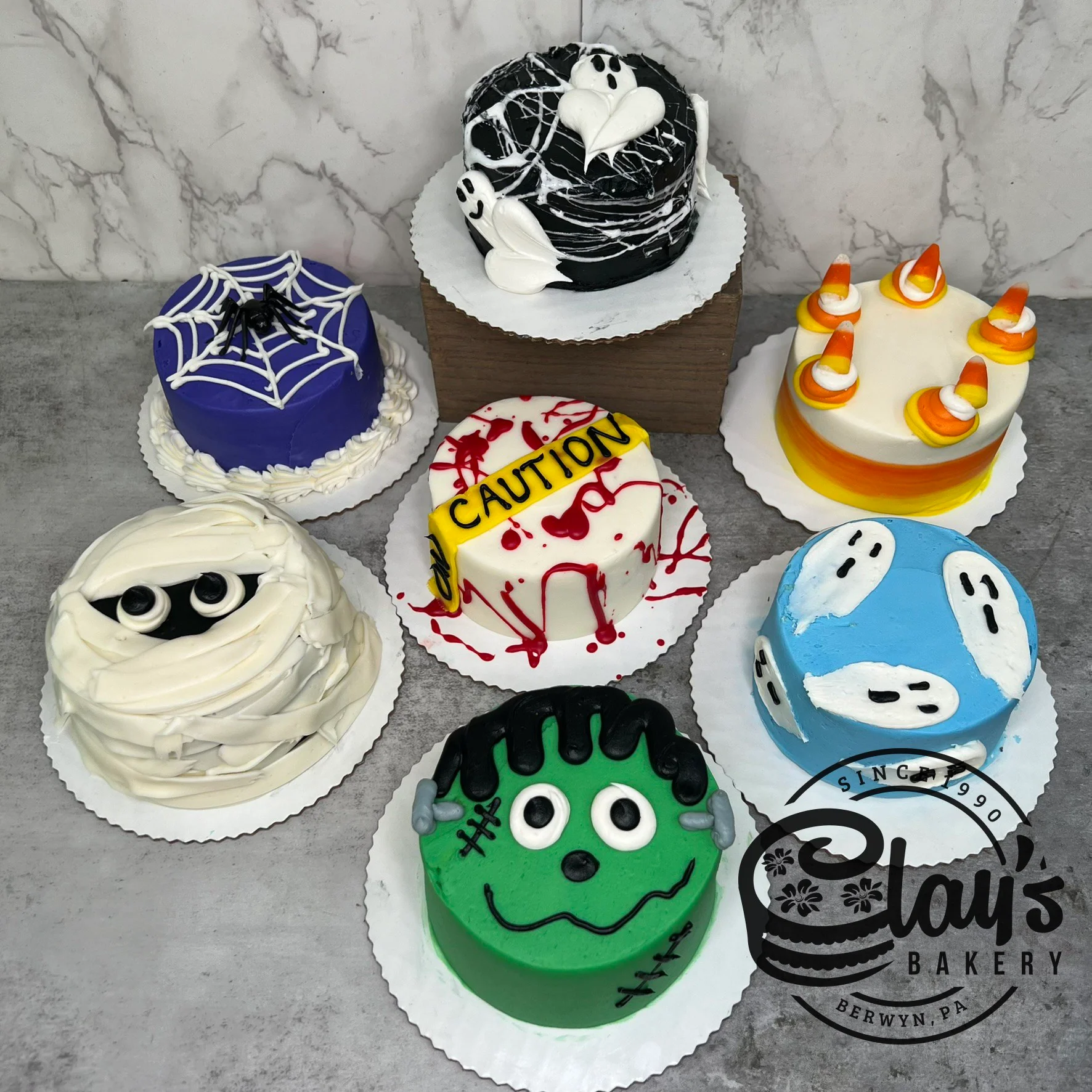 4" Lunchbox Bento Cake (Halloween)