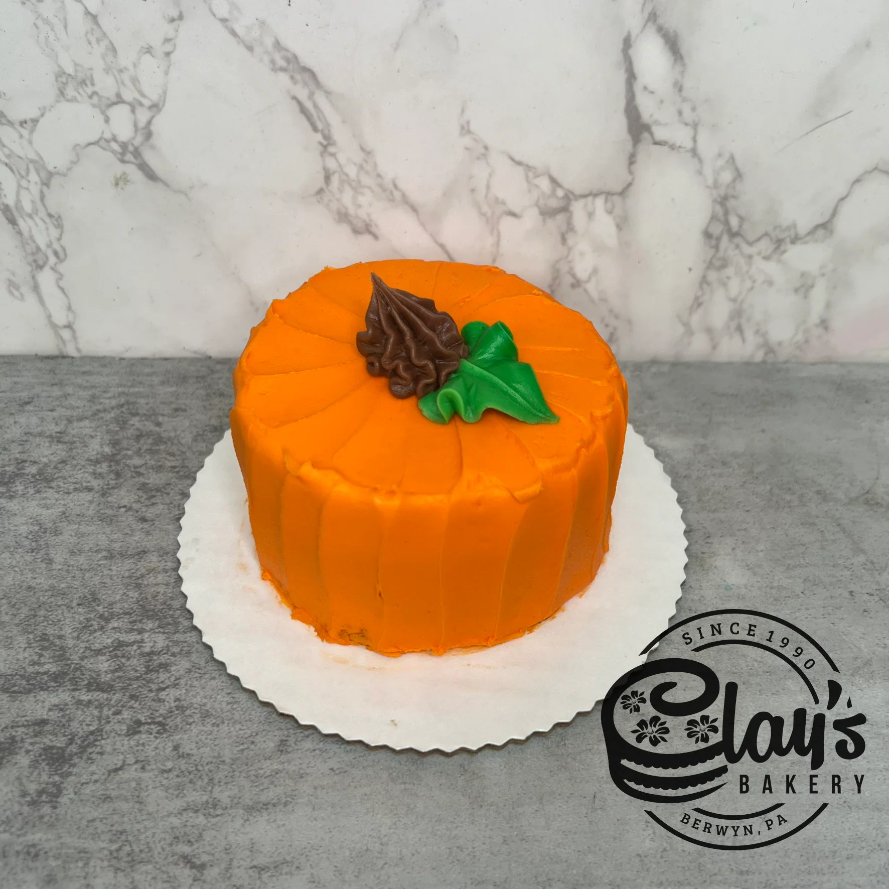 4" Lunchbox Bento Cake (Halloween) - Image 9
