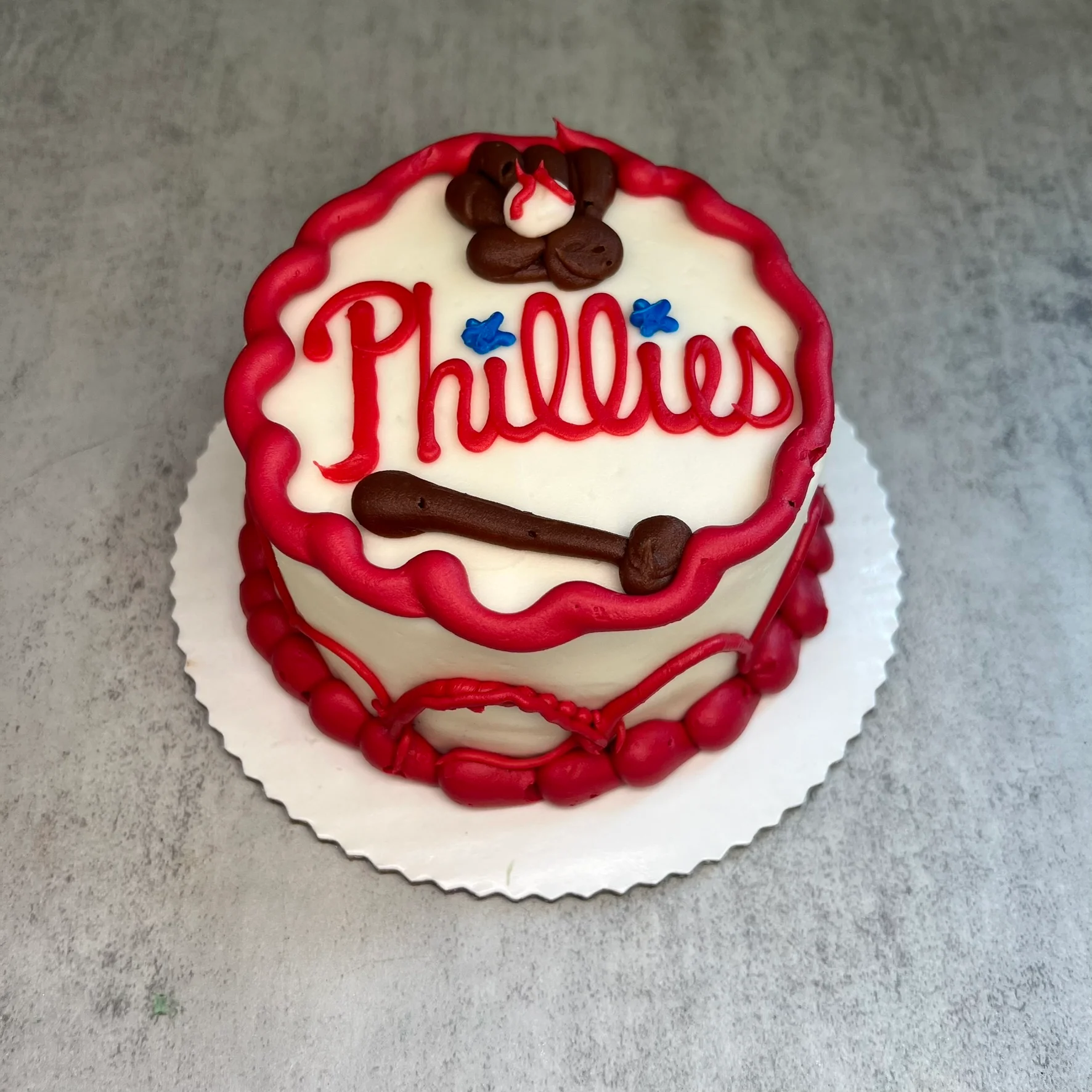 4" Lunchbox Bento Cake (Phillies) - Image 6