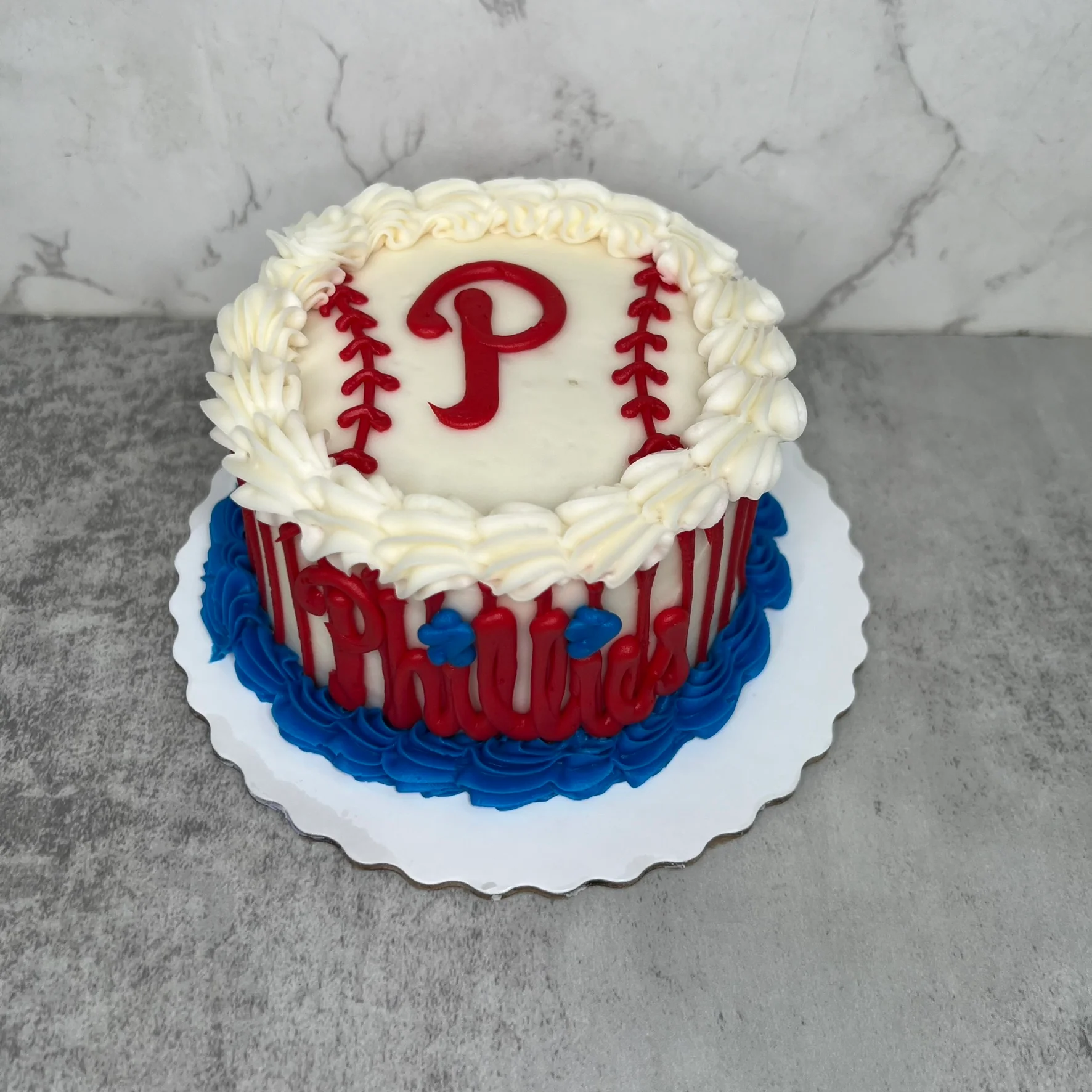 4" Lunchbox Bento Cake (Phillies) - Image 7
