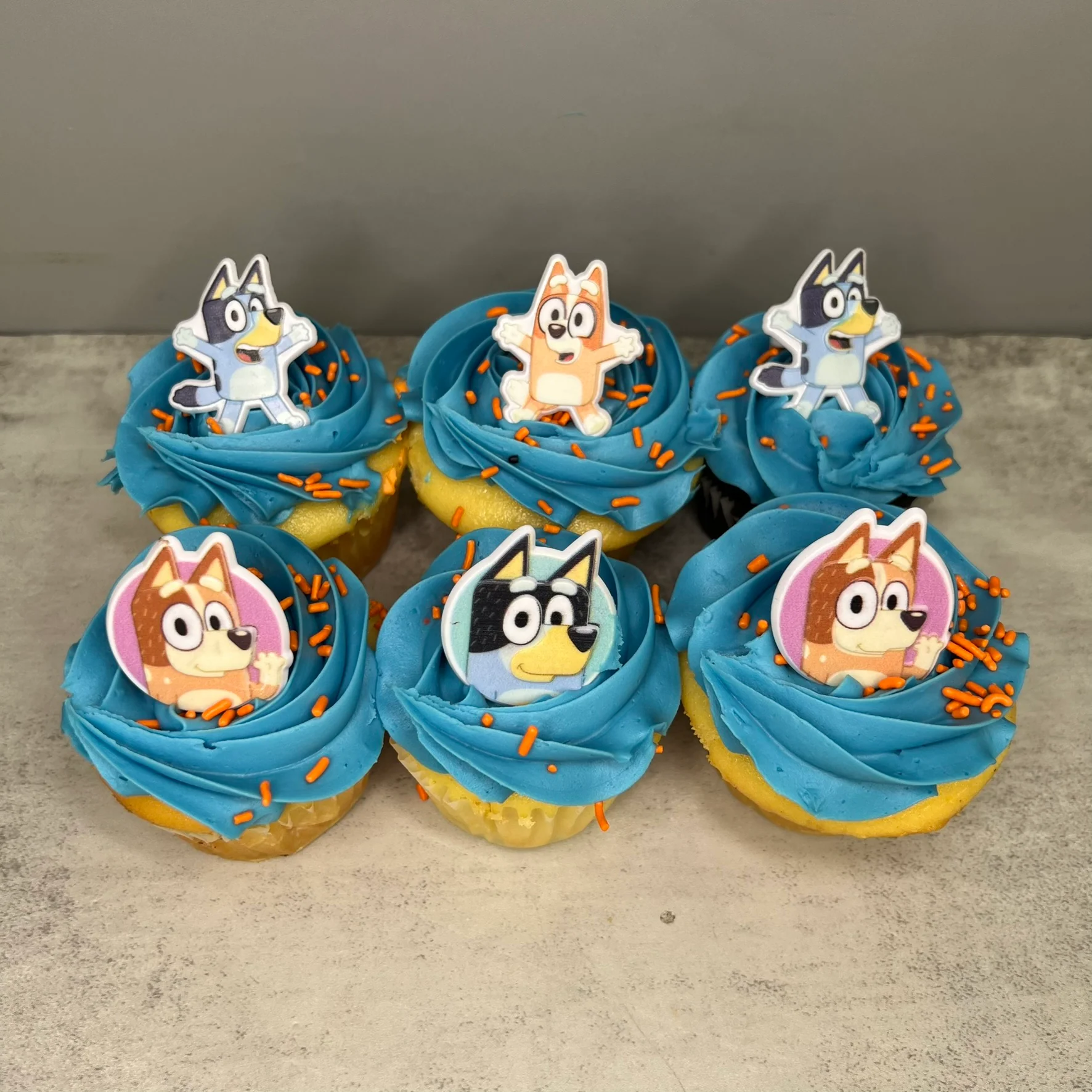 Bluey Ring Cupcakes - Image 3