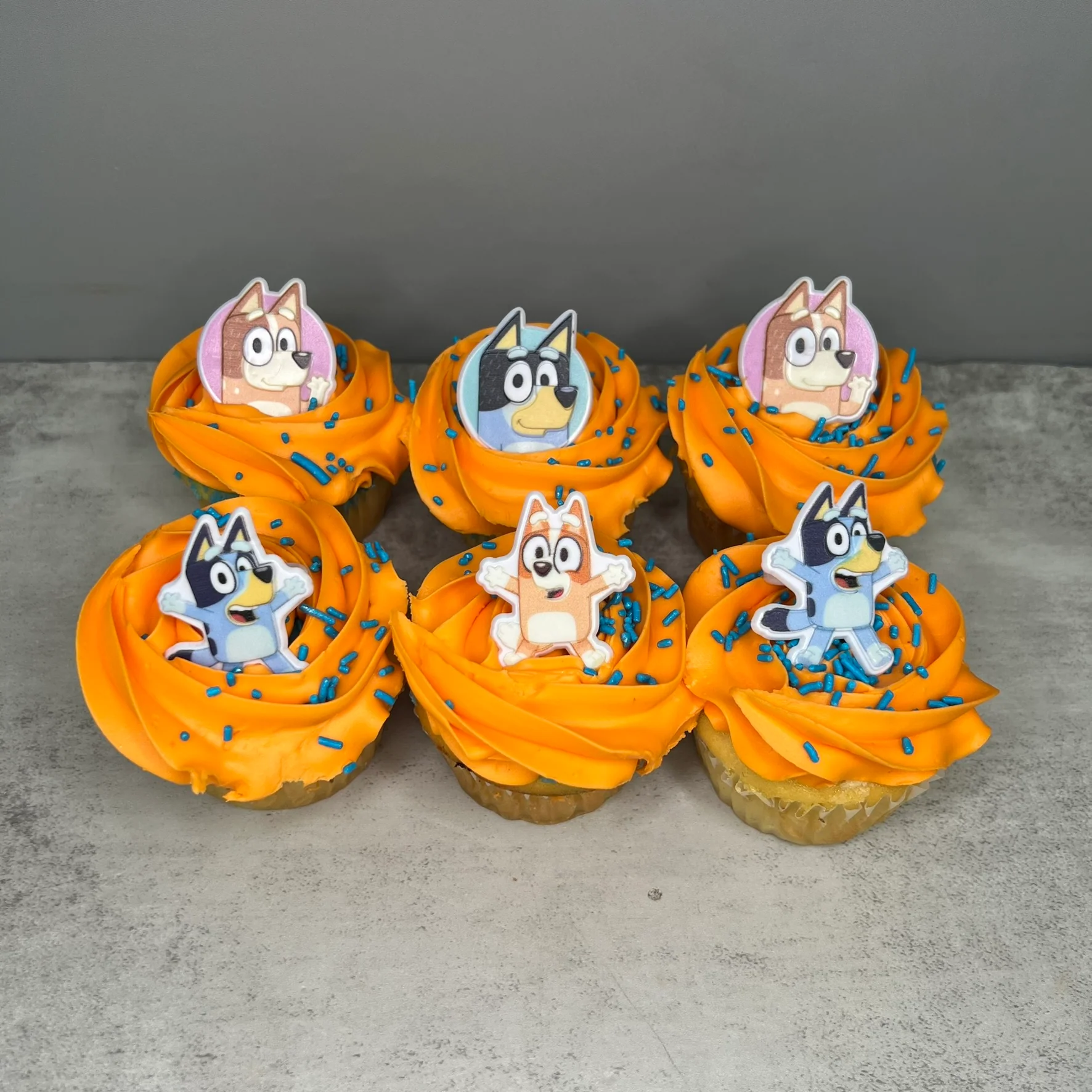 Bluey Ring Cupcakes - Image 4