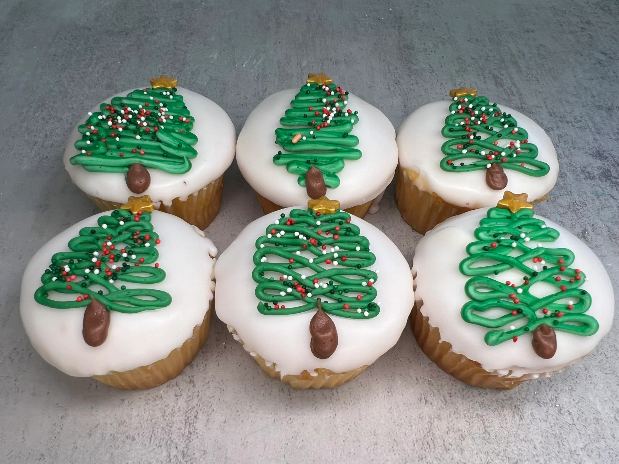 Christmas Tree Dipped Cupcakes - Image 2