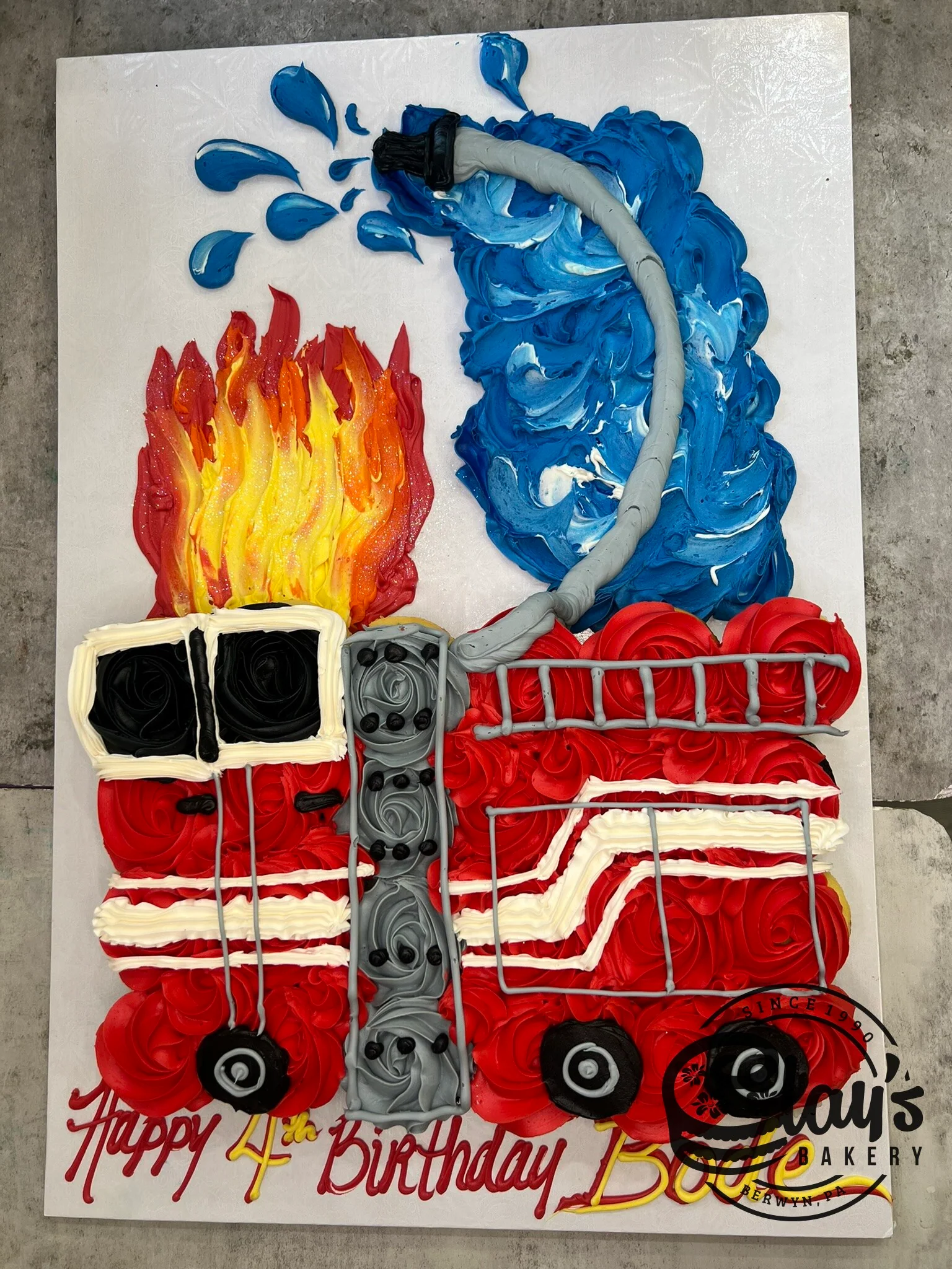 Firetruck Cupcake Cake (24 Cupcakes) - Image 5