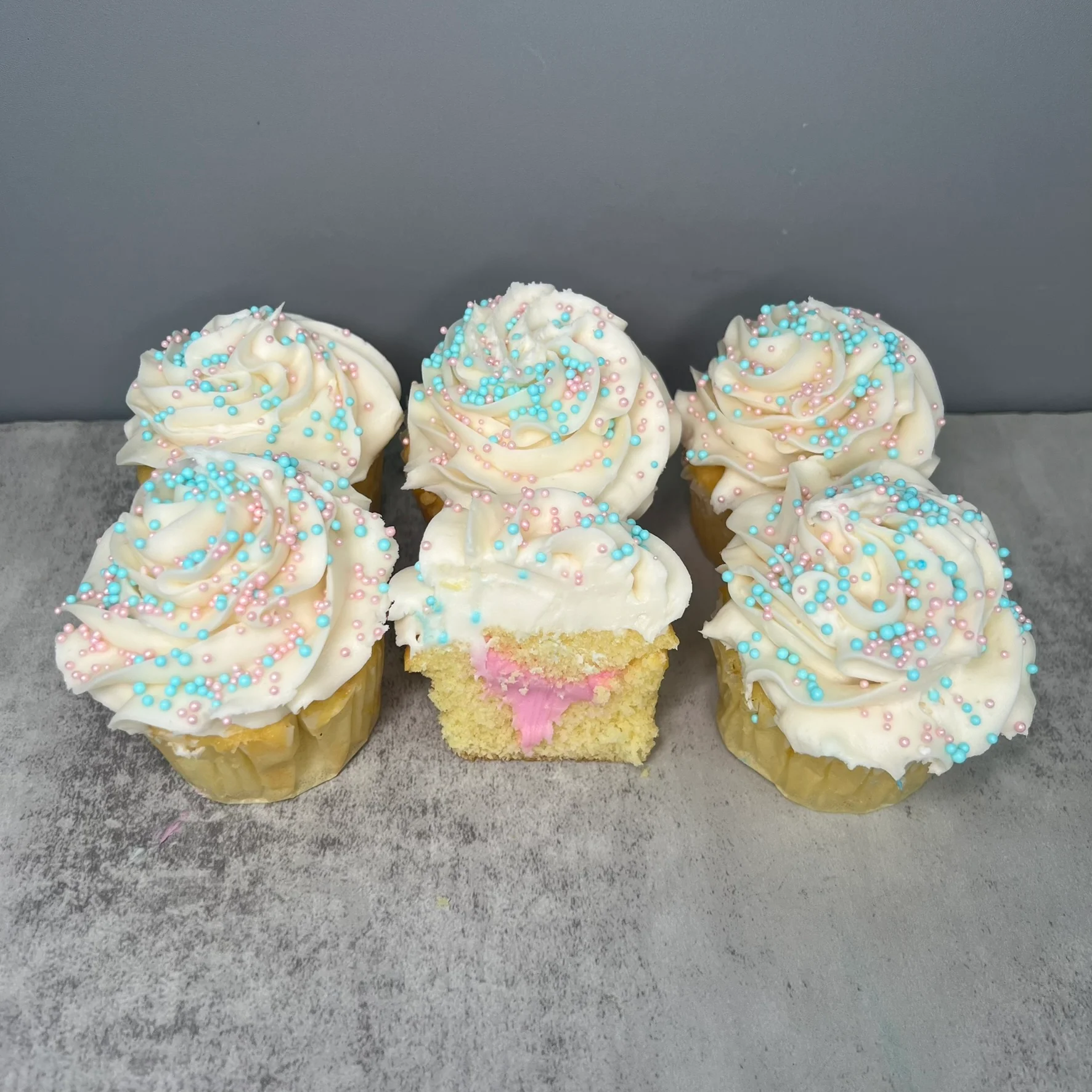 Gender Reveal Cupcake (has color filling) - Image 3