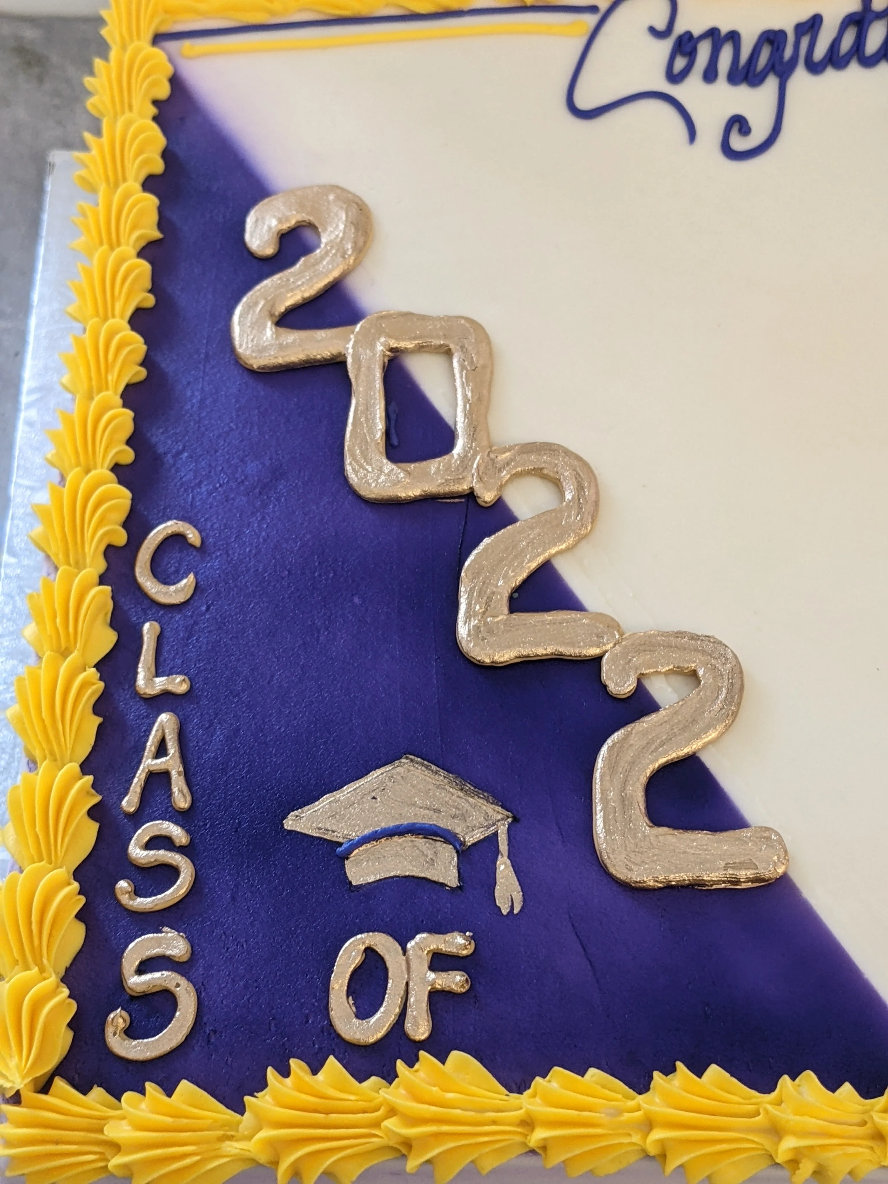 Graduation Cake with Edible Image - Image 3