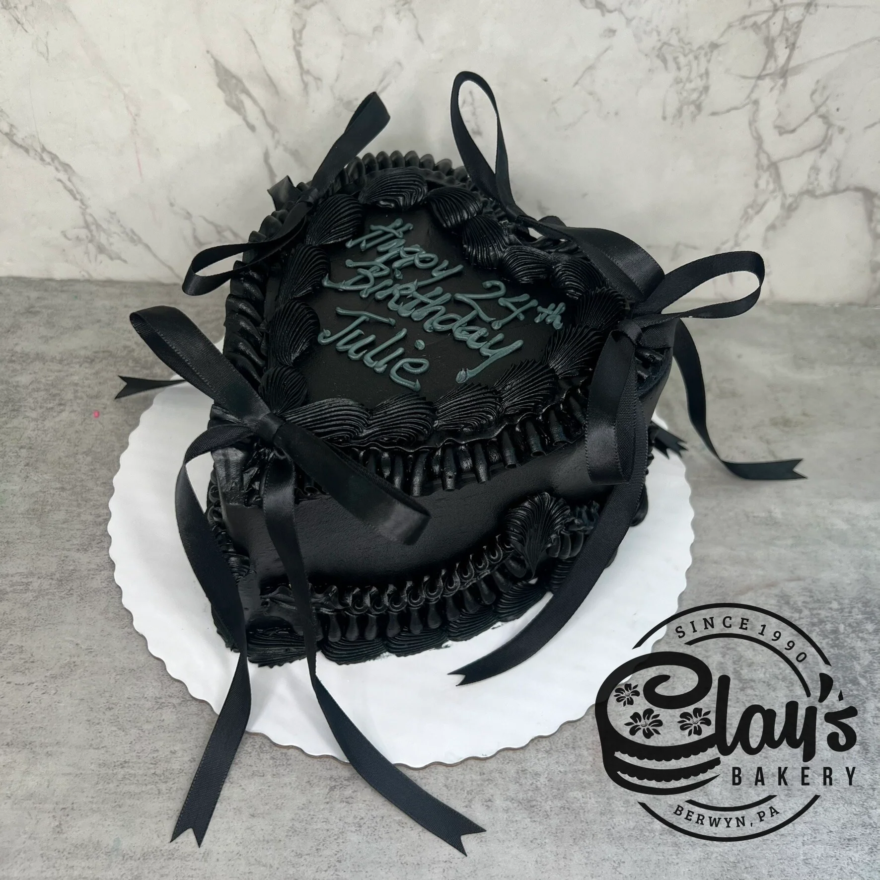 Love in the Dark - Heart Shaped Cake