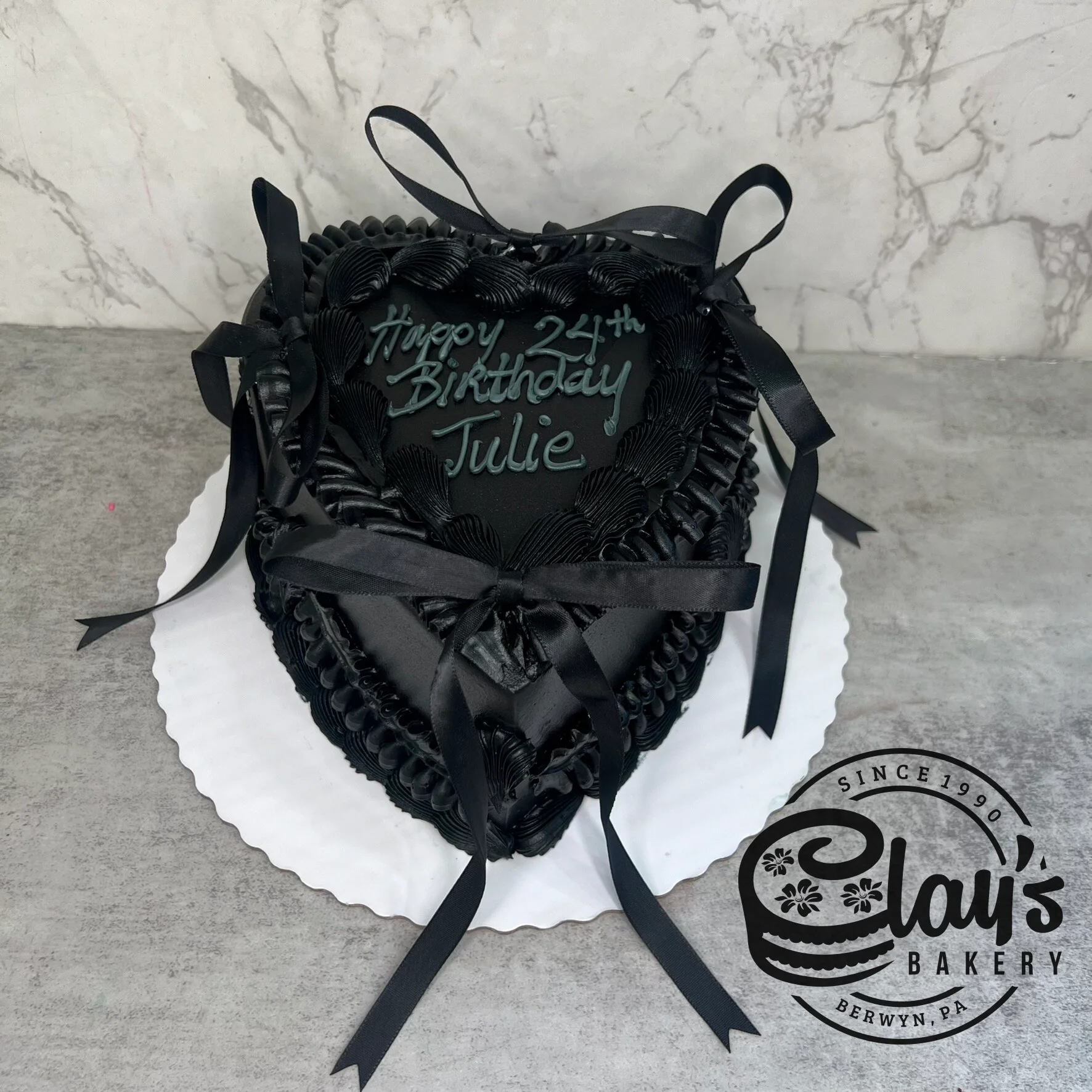 Love in the Dark - Heart Shaped Cake - Image 2