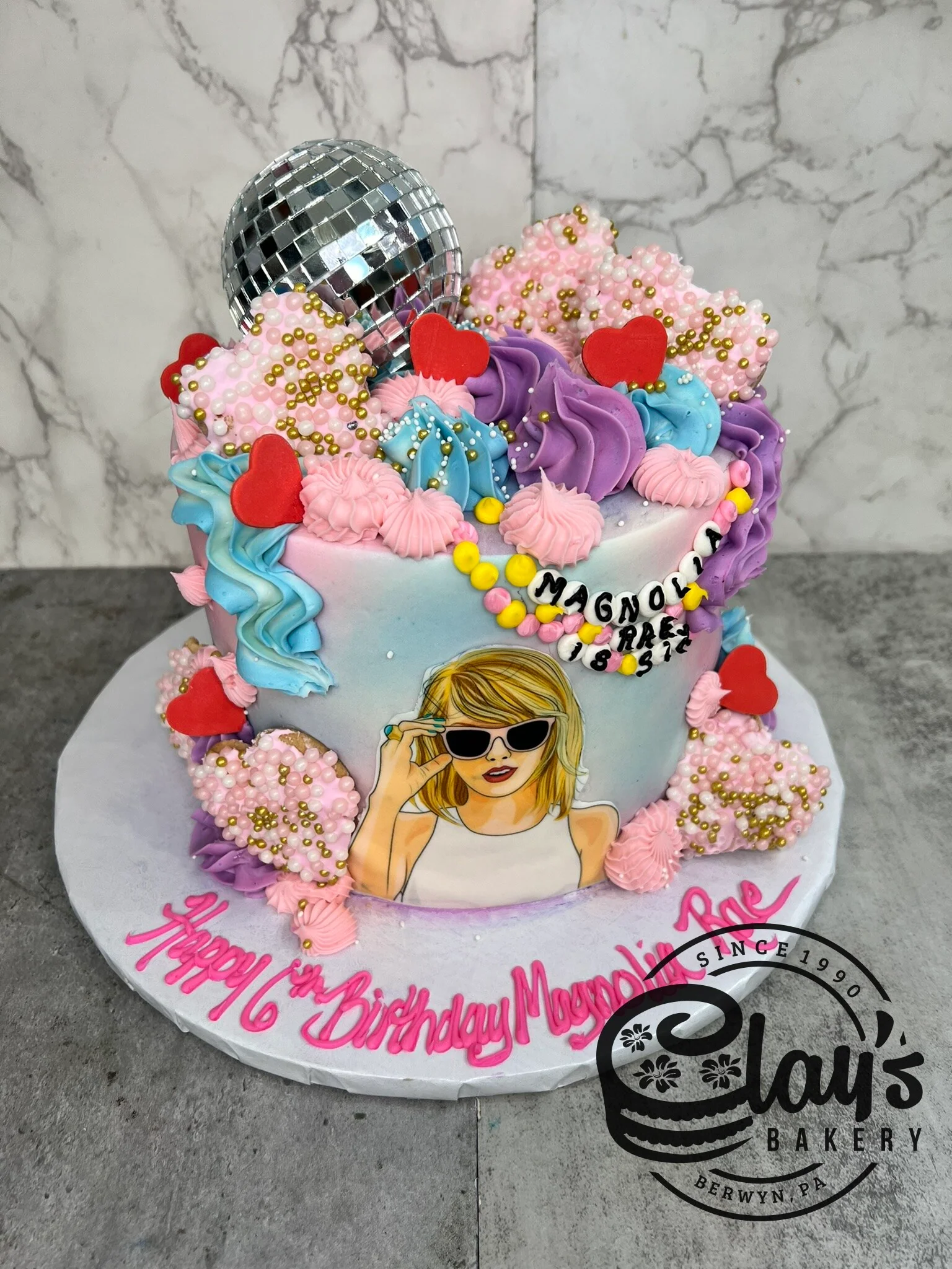 Mega Taylor Fan - Three Layer Cake - Image 3