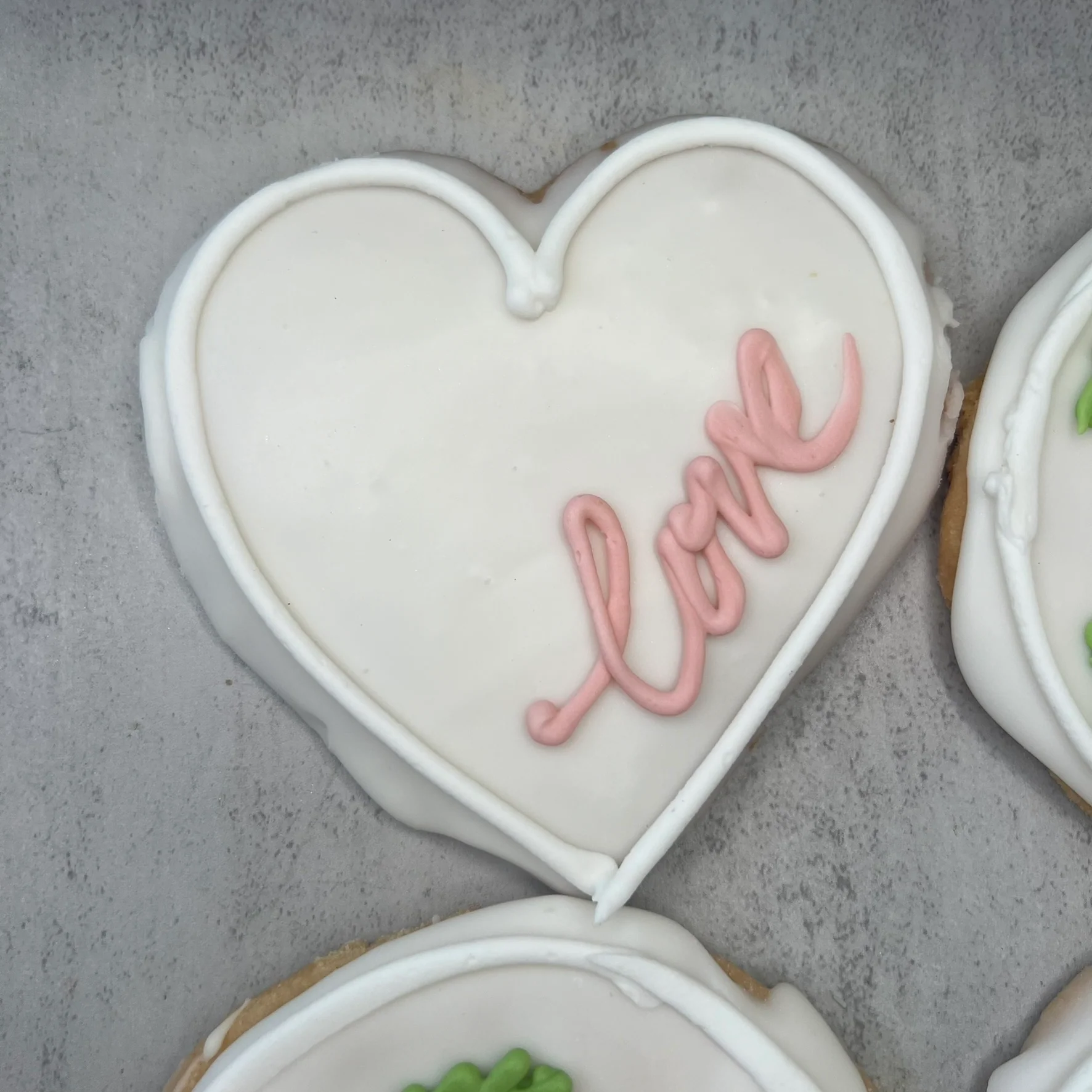 Monogram Love Cookies - Image 4