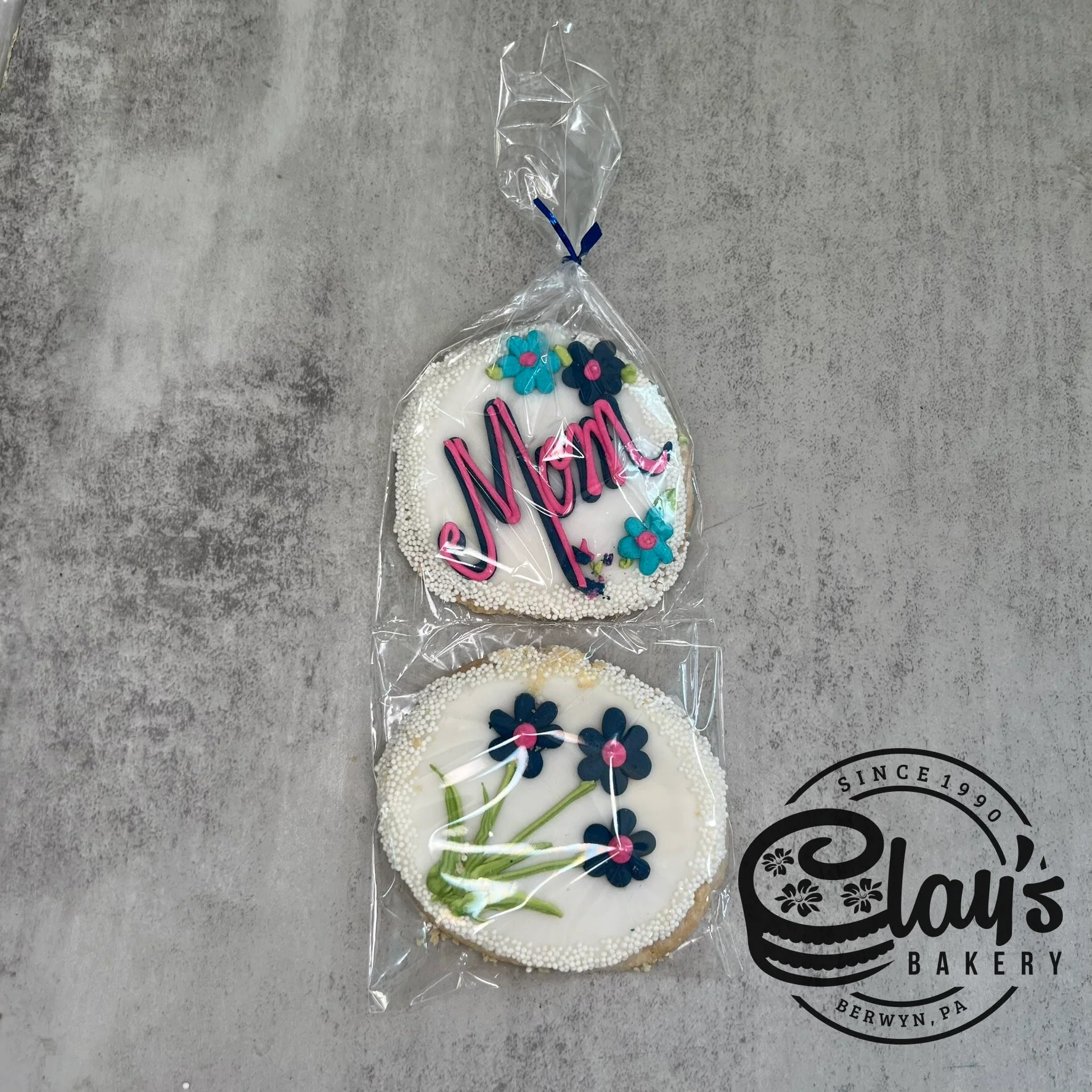 Mother's Day Cookie Bag - Mom and Flowers - Image 4
