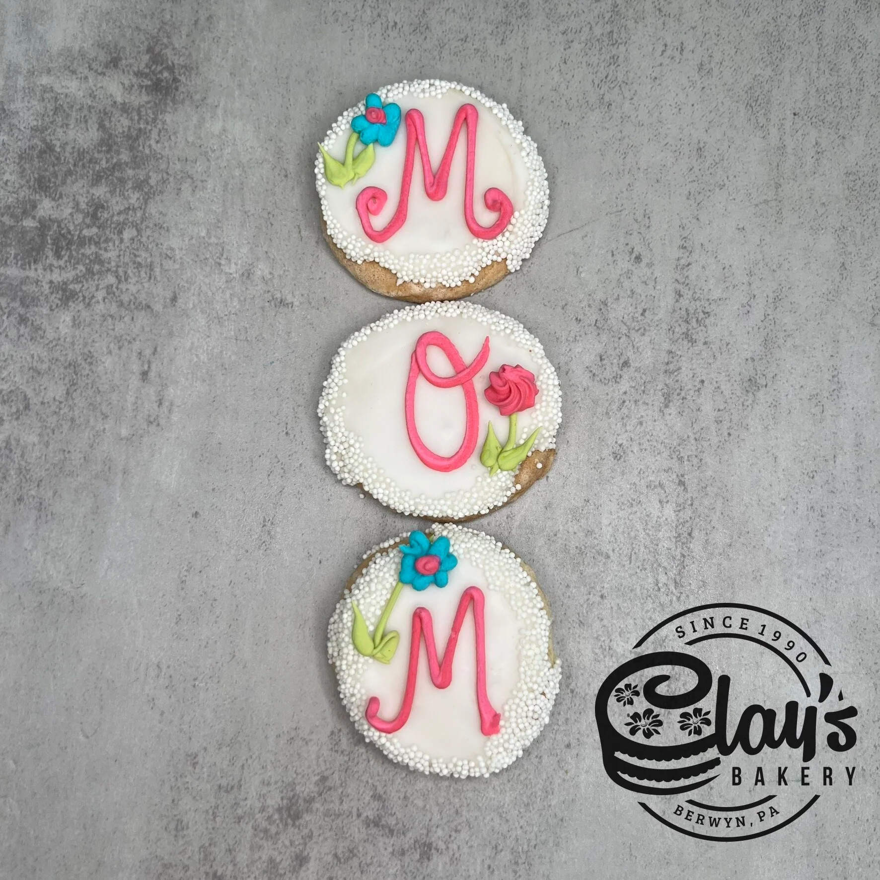 Mother's Day Mini Cookie Bag - MOM Letters