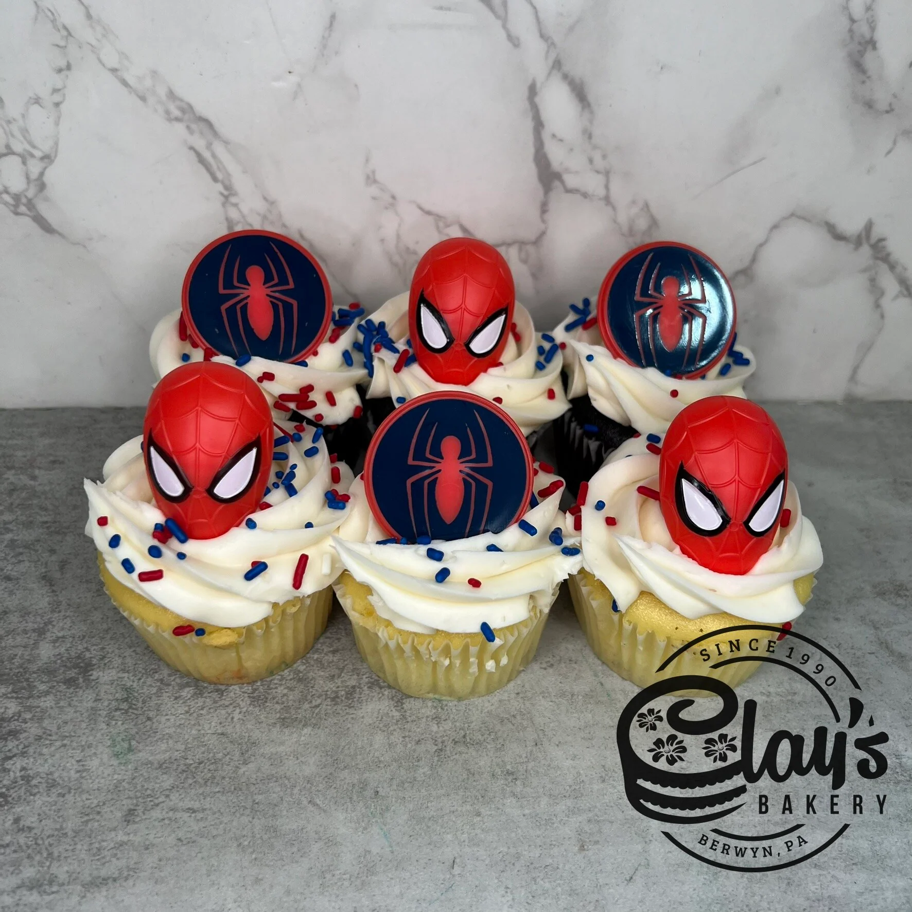 Spiderman Ring Cupcakes