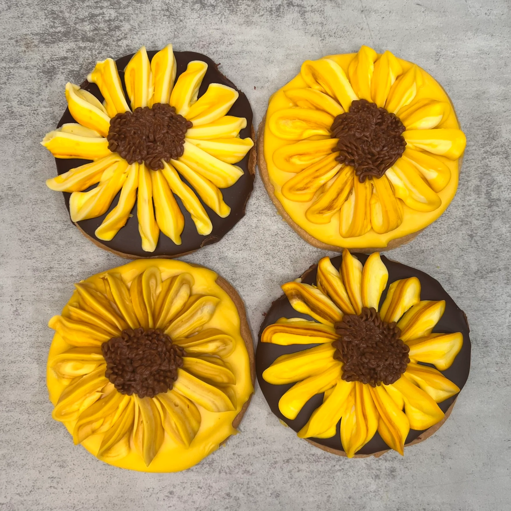 Sunflower Cookies (Buttercream) - Image 3