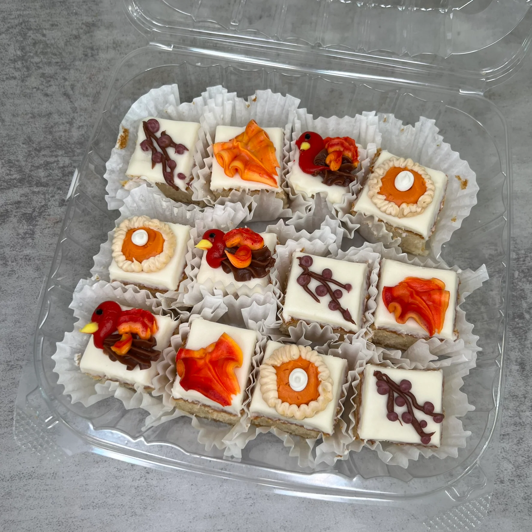 Thanksgiving Petit Fours - Image 4