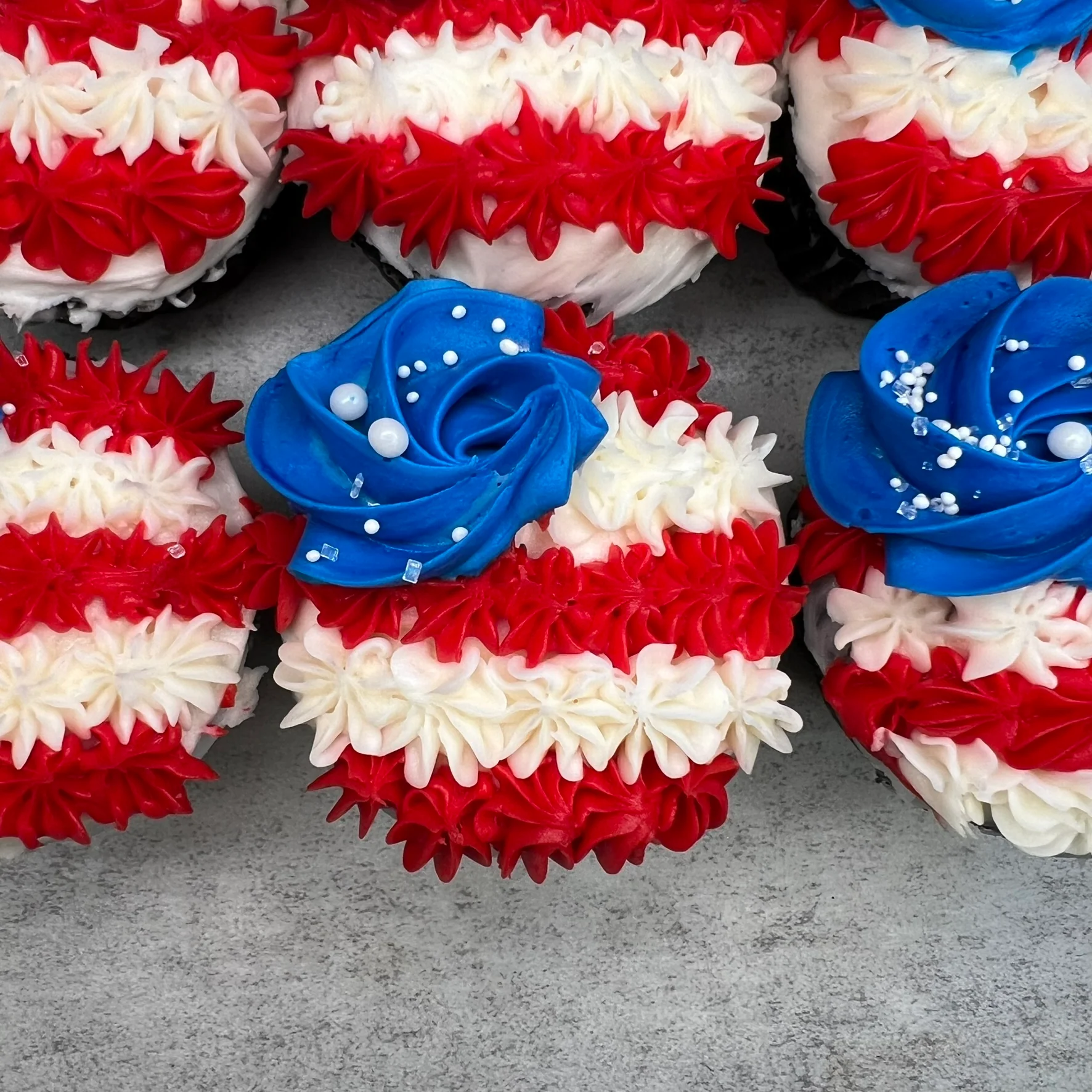 USA Flag Rosette Cupcakes - Image 3
